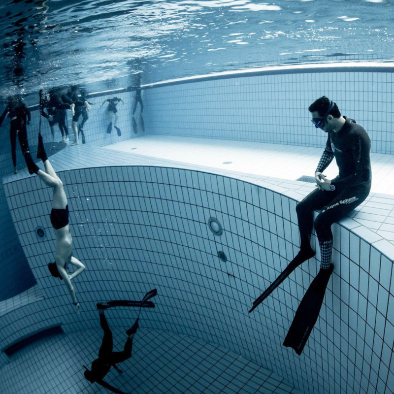 Entraînement apnée en bassin sportif Paris 6 et fosse 20 m en IDF.